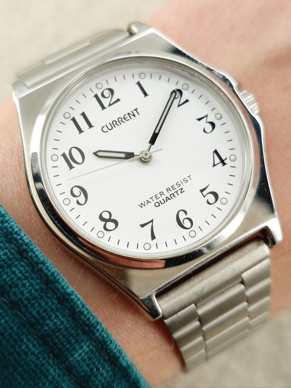 Seiko Current Men’s Watch V501-A070 JDM Quartz  34mm Stainless Steel New Battery